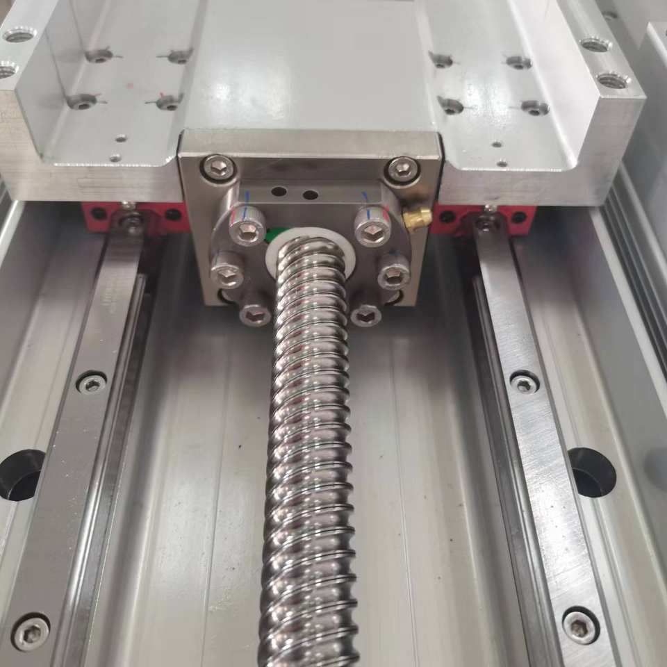 Ball-screw end detail